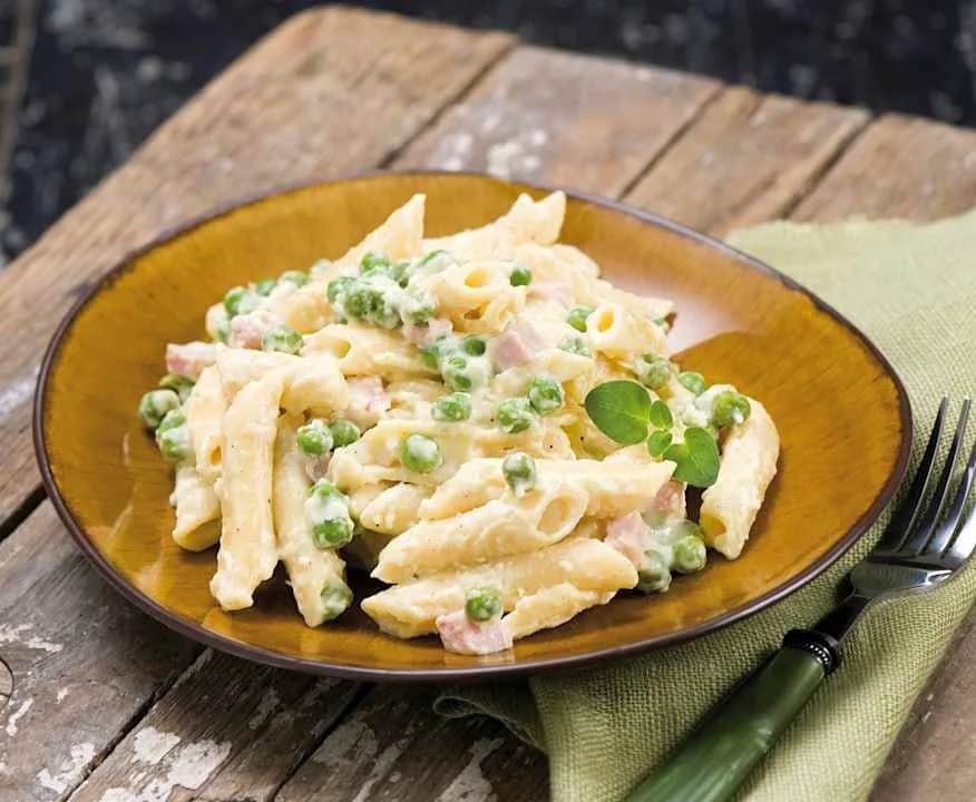 Penne w sosie śmietanowo serowym Thermomix - prosty przepis na obiad