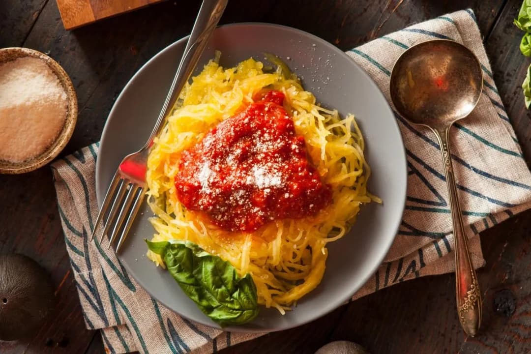 Spaghetti dyniowe - zdrowa alternatywa makaronu, przepisy i porady