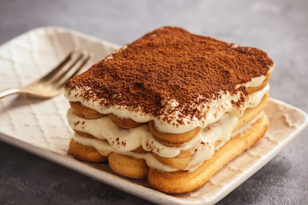 Jak skutecznie zagęścić krem do tiramisu, aby był idealny